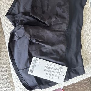 Speed Up Low-Rise Lined Short 2.5" CAMO NWT!!!